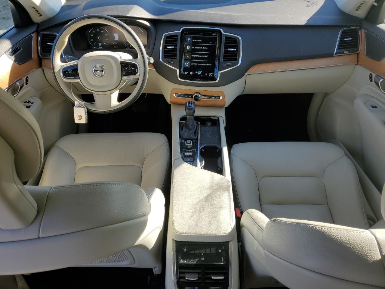 2021 Volvo XC90 - Image 8