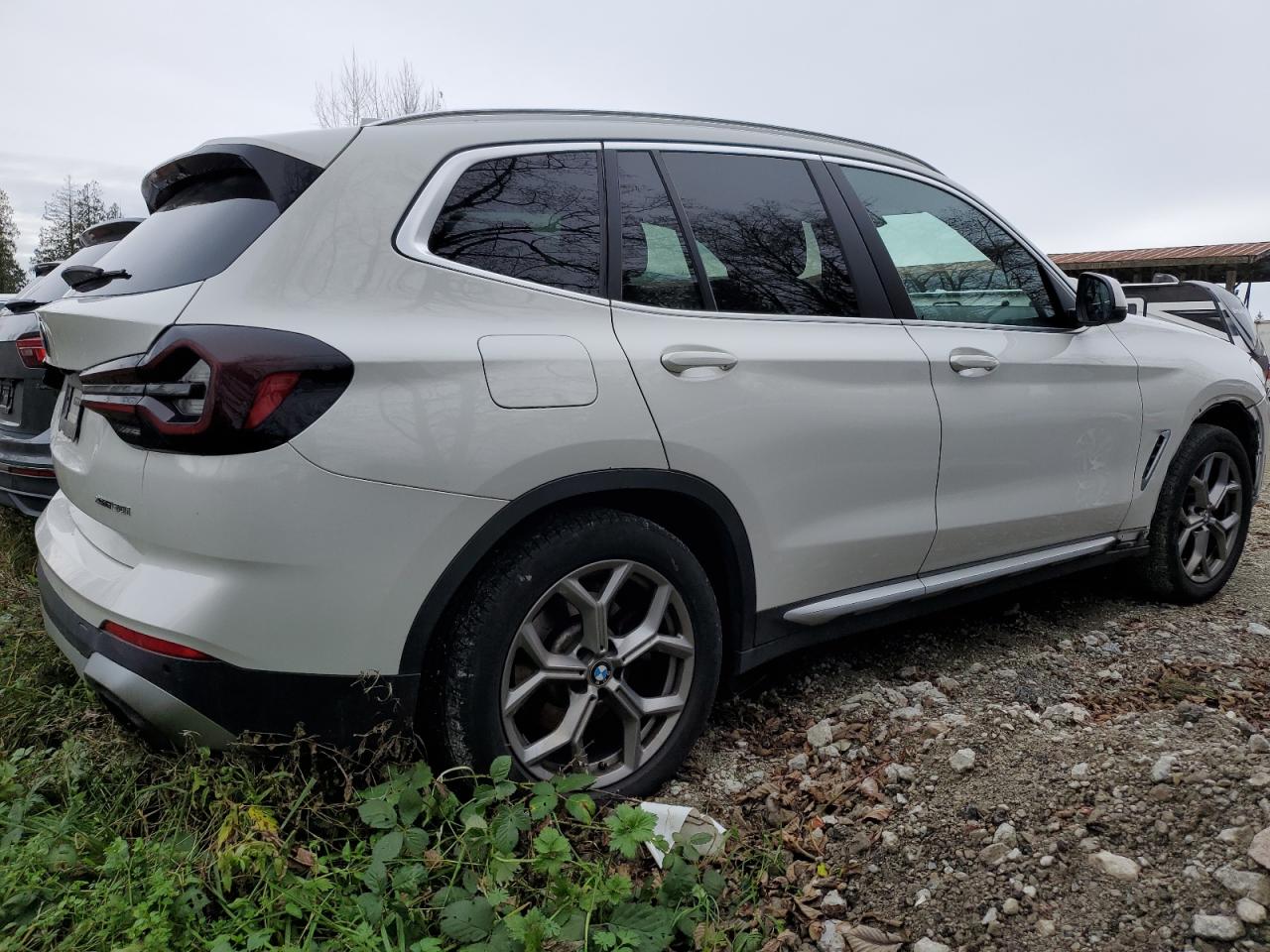 2023 BMW X3 - Image 3