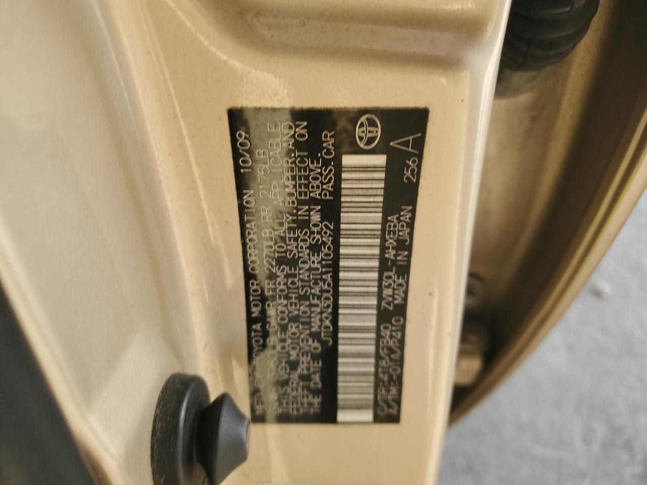 2010 Toyota Prius - Image 14