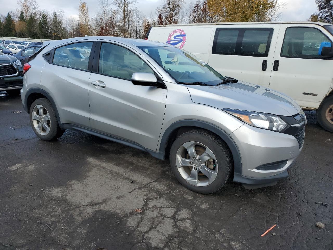 VIN 3CZRU6H36GM767883 2016 HONDA HR-V no.4