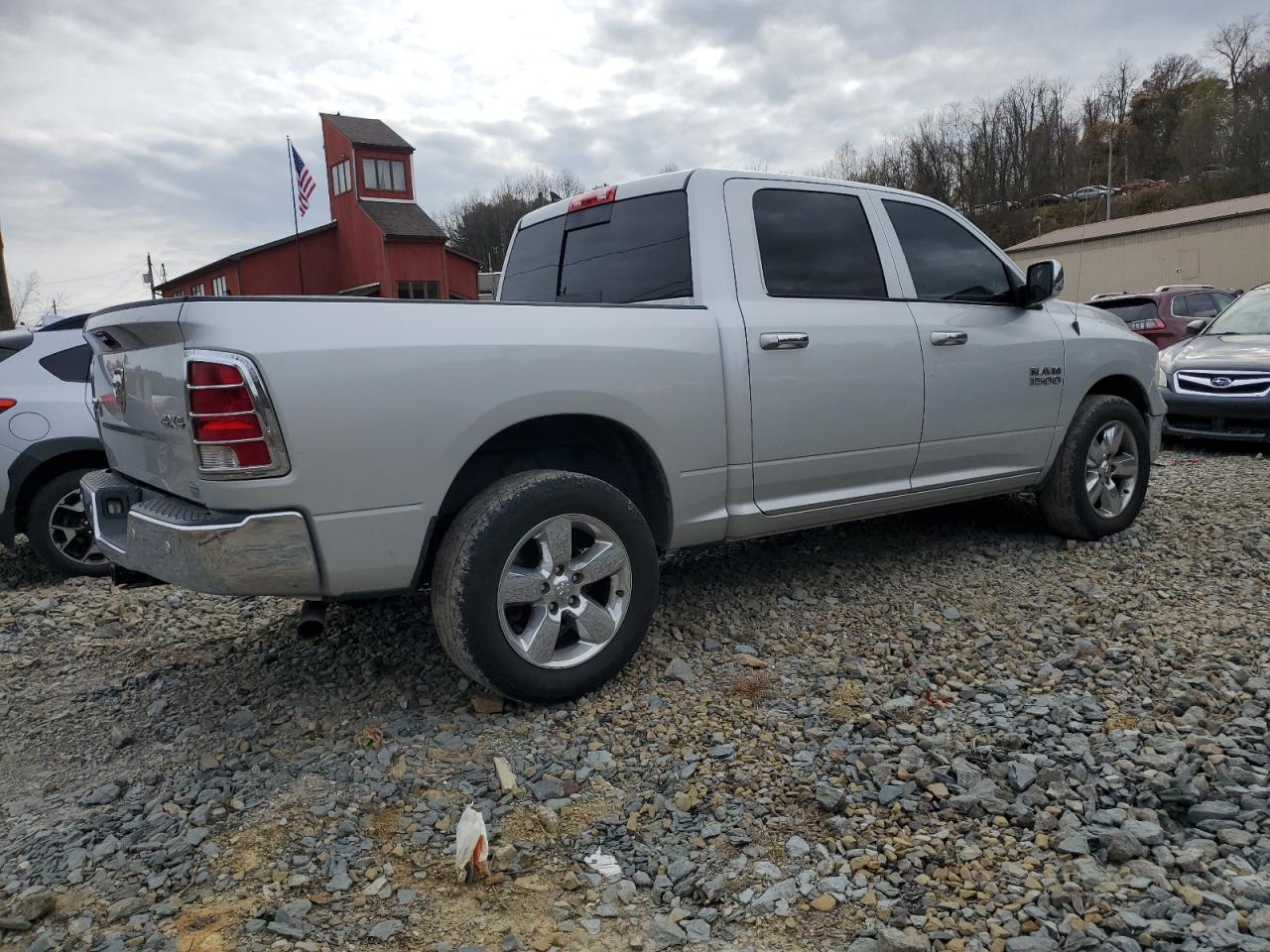 2017 RAM 1500 - Image 3