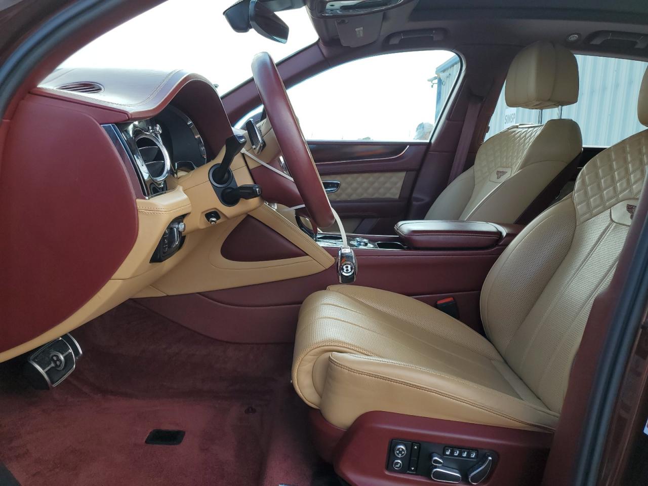 2021 Bentley Bentayga - Image 7