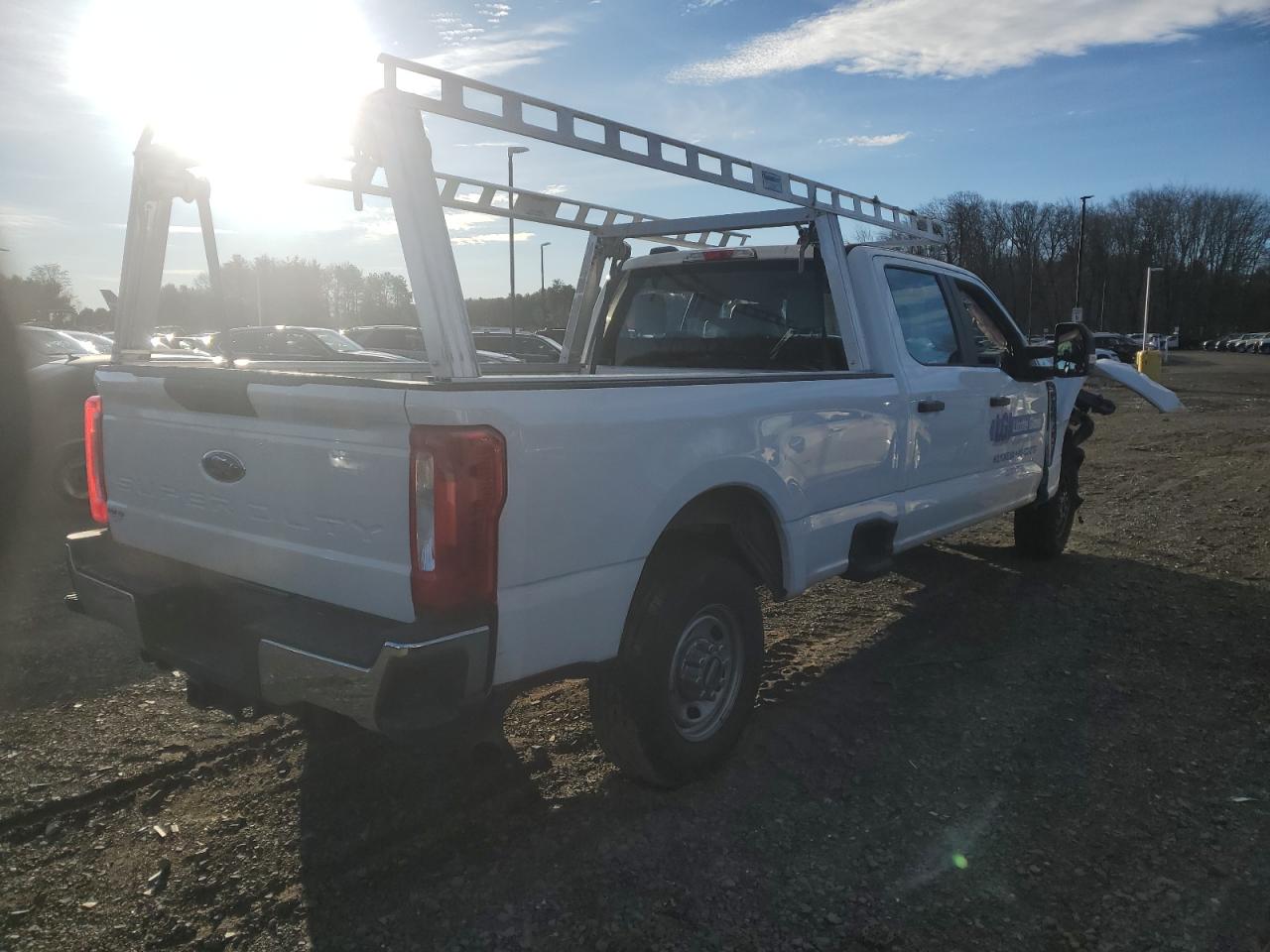 2023 Ford F350 - Image 3