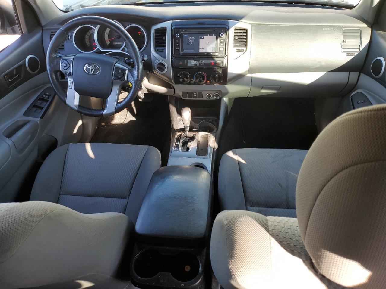 2014 Toyota Tacoma - Image 8