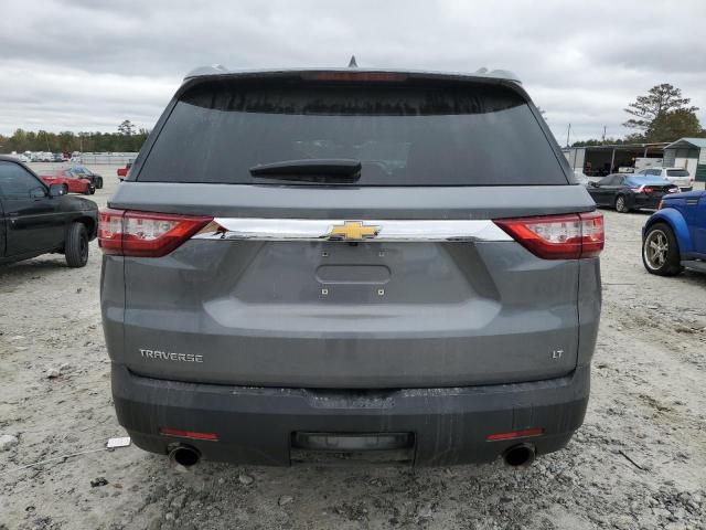  CHEVROLET TRAVERSE 2018 Серый