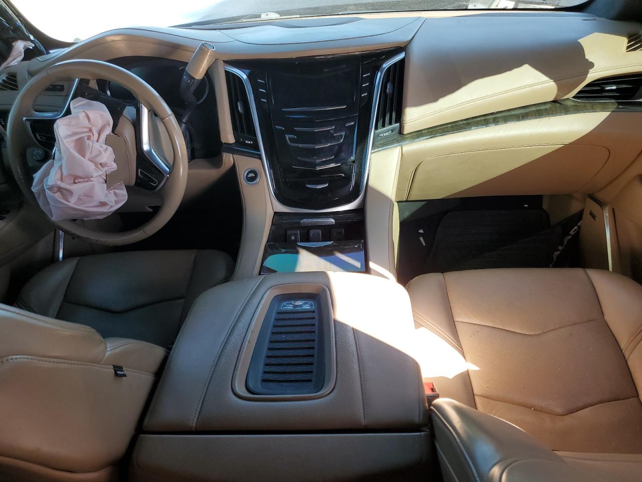 2018 Cadillac Escalade - Image 8