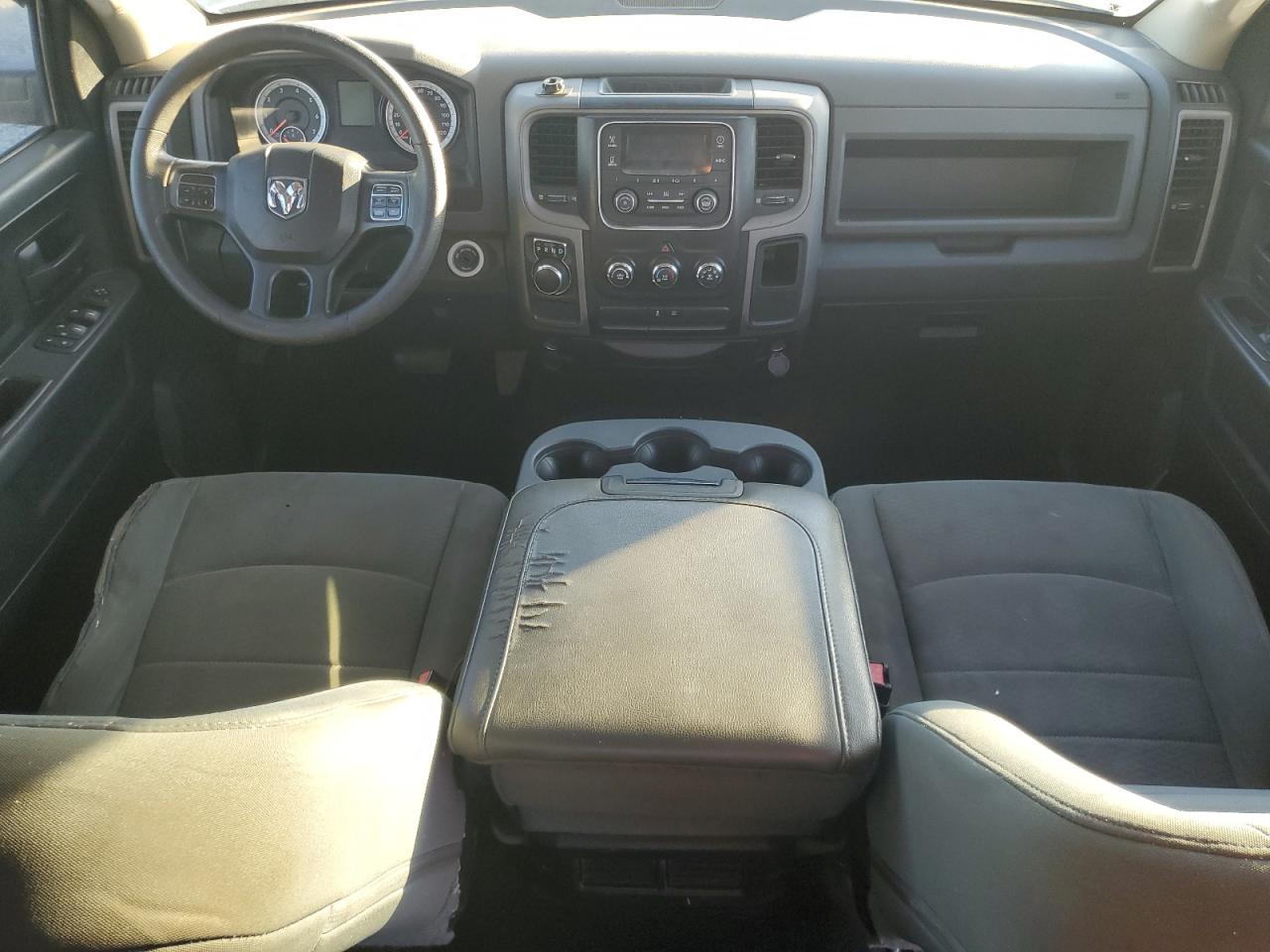 2015 RAM 1500 - Image 8