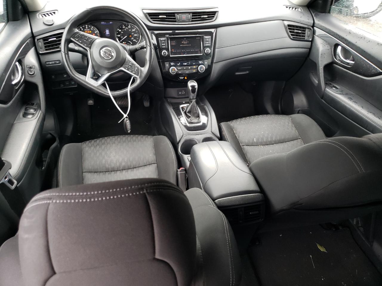 2018 Nissan Rogue - Image 8