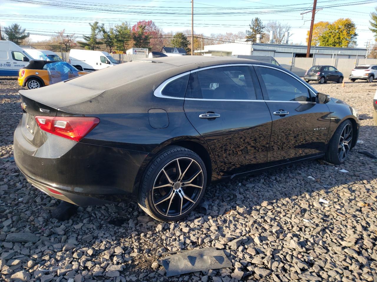 2017 Chevrolet Malibu - Image 3