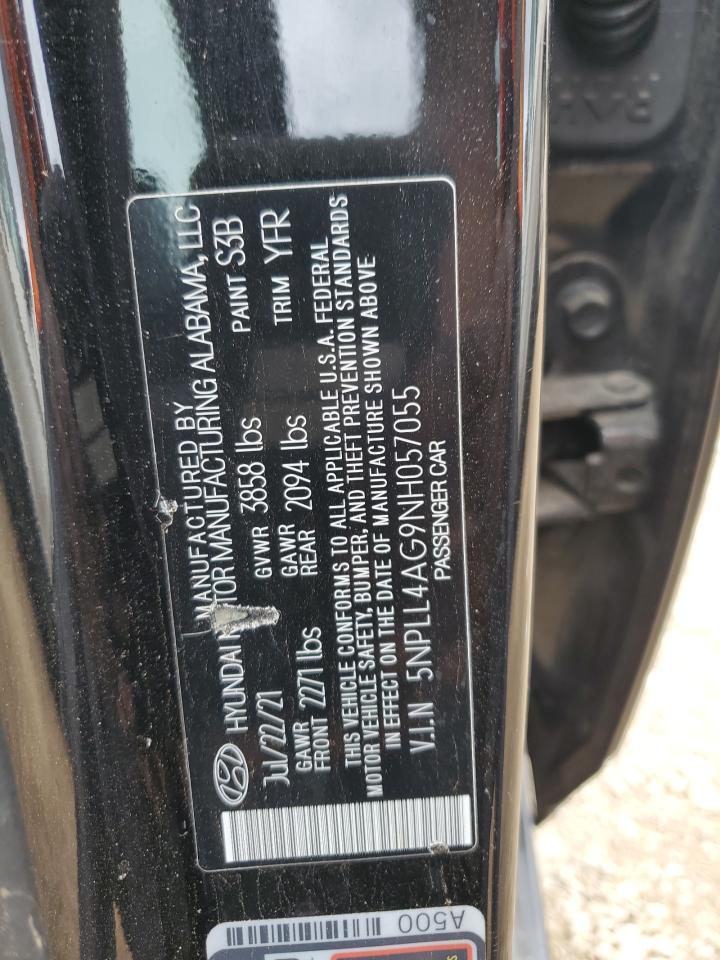 2022 Hyundai Elantra - Image 14