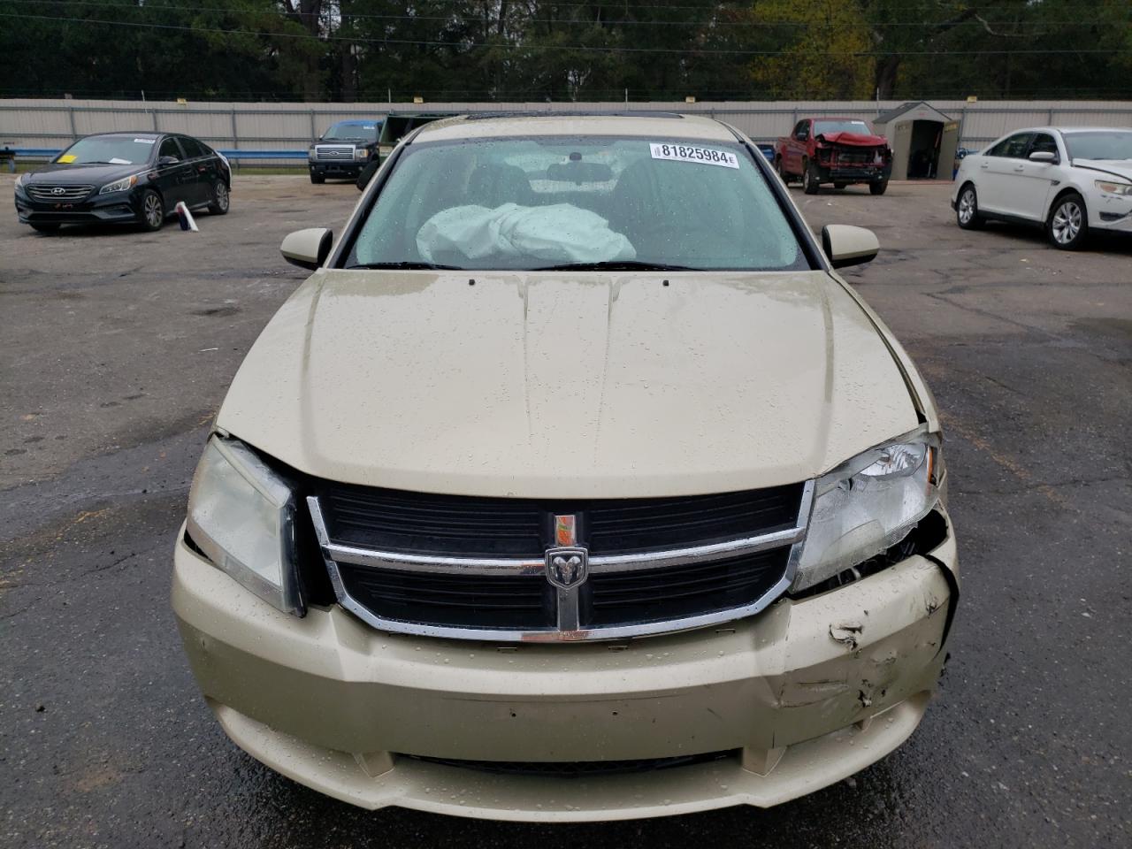 2010 Dodge Avenger - Image 5