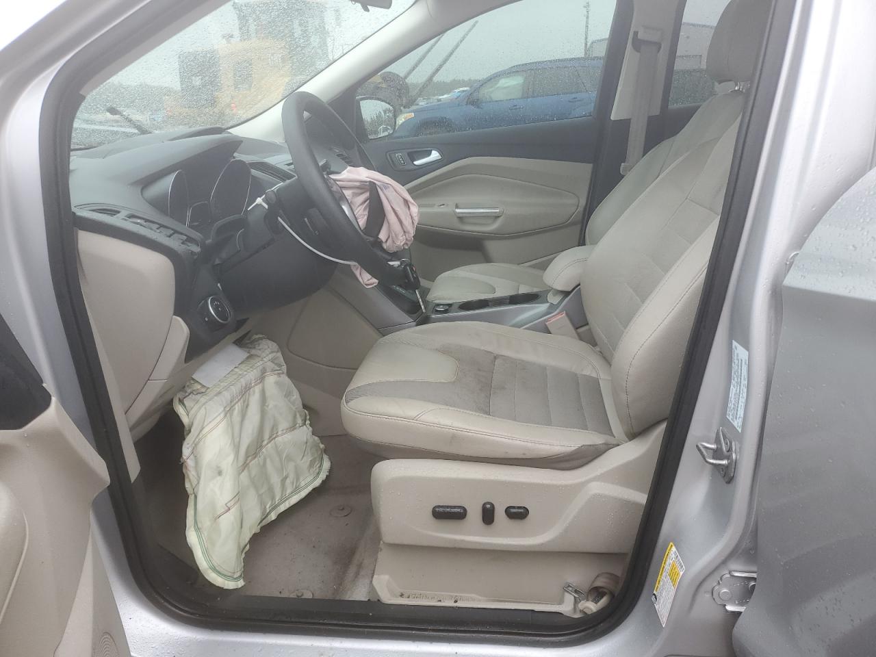 1FMCU0GX3GUA18009 FORD ESCAPE 2016