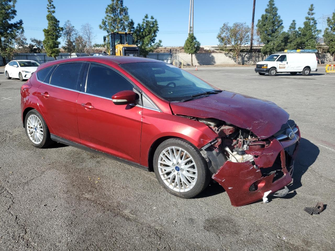 VIN 1FADP3N21EL463446 2014 FORD FOCUS no.4