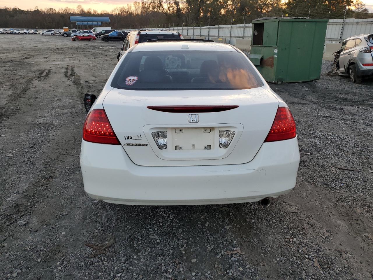 2007 Honda Accord - Image 6