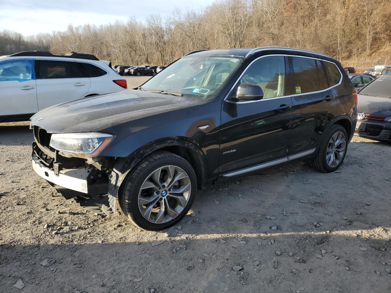 VIN 5UXWX7C54H0S19348 2017 BMW X3 no.1