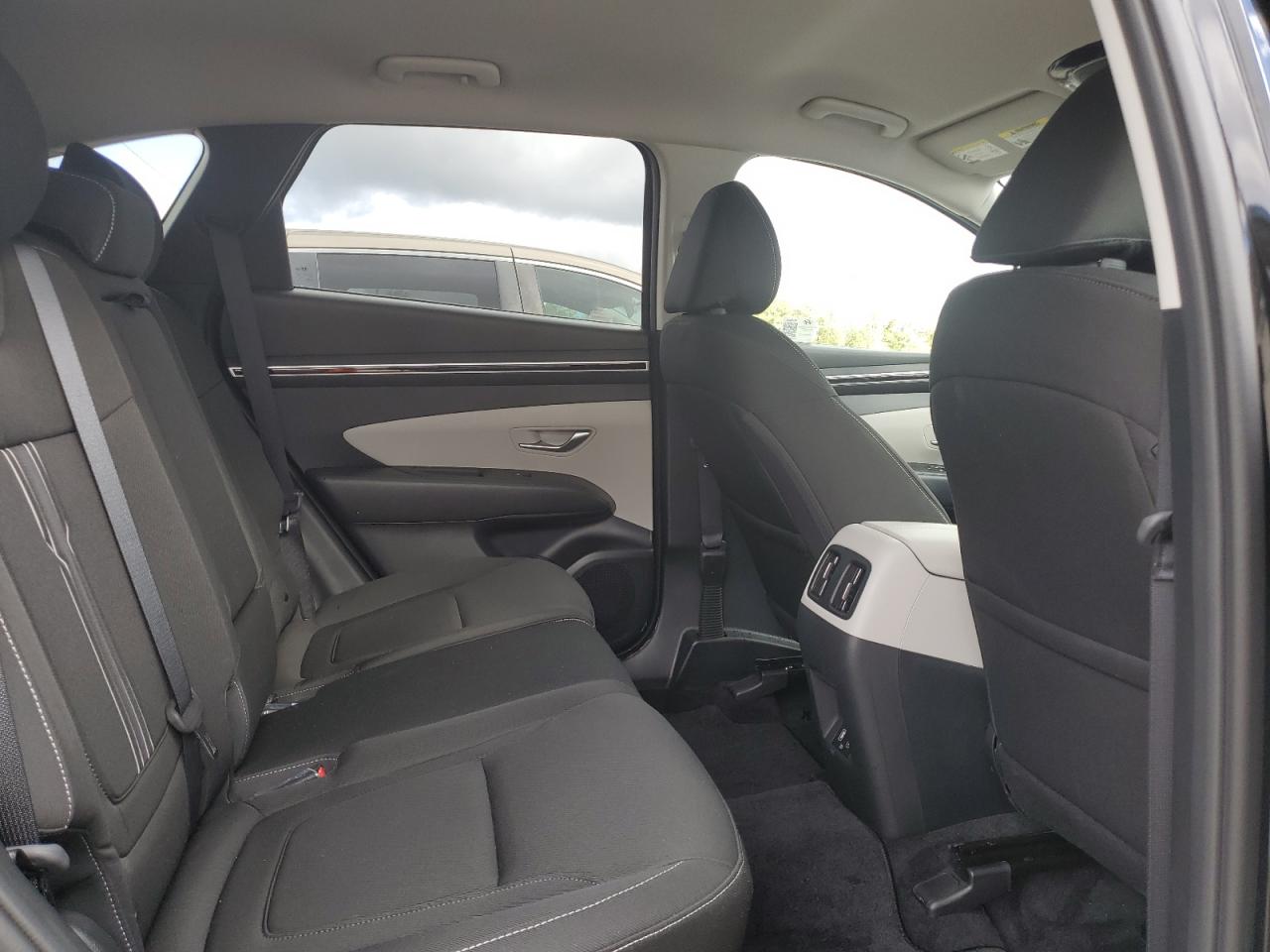 2024 Hyundai Tucson - Image 11
