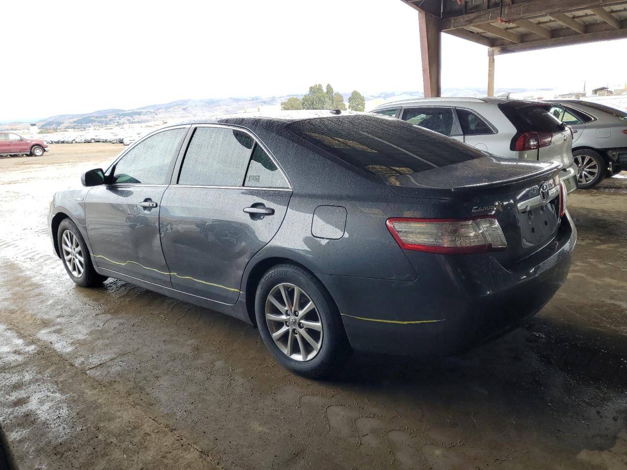 2011 Toyota Camry - Image 2