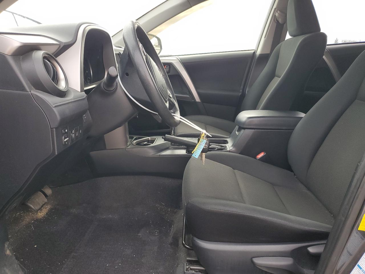 2017 Toyota RAV 4 - Image 7