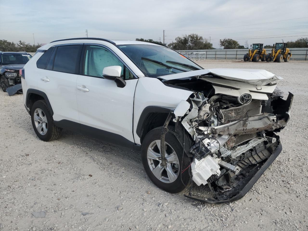 2019 Toyota RAV 4 - Image 4