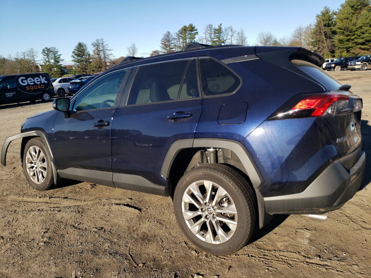 2024 Toyota RAV 4 - Image 2