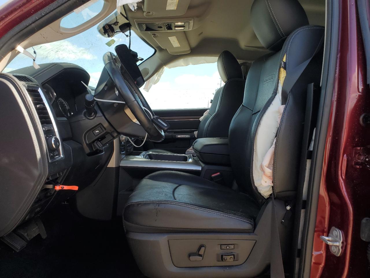 2017 RAM 1500 - Image 7