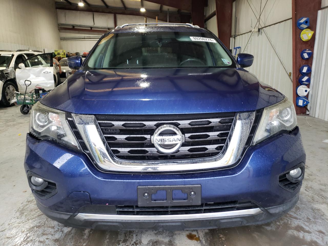 2017 Nissan Pathfinder - Image 5