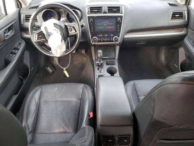 SUBARU OUTBACK 2018 Blue