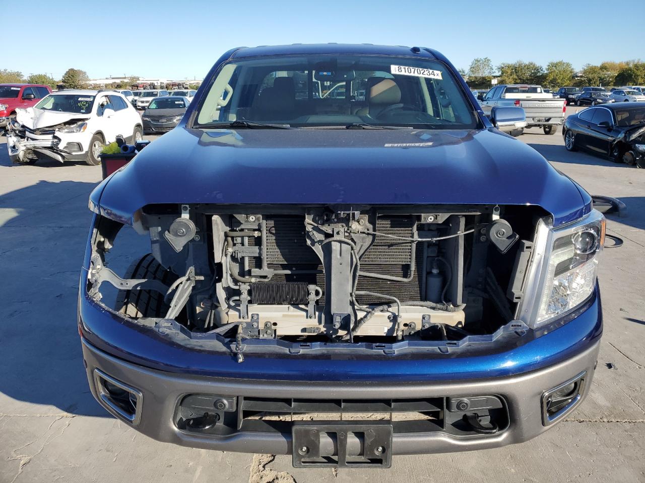 VIN 1N6AA1E51HN569429 2017 NISSAN TITAN no.5