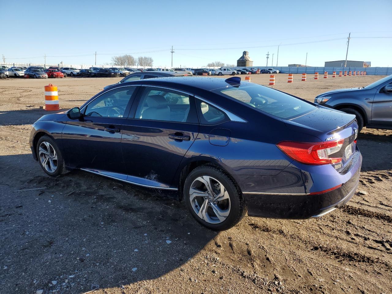 1HGCV1F48LA140859 2020 HONDA ACCORD - Image 2