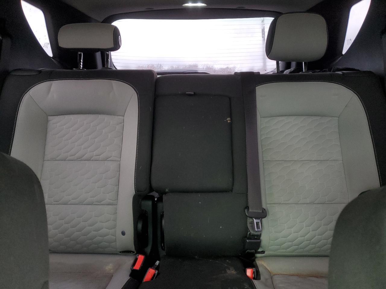 2020 Chevrolet Equinox - Image 10