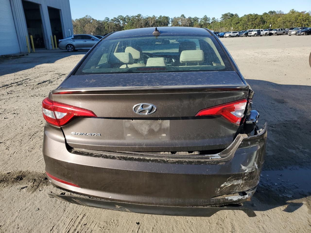 2015 Hyundai Sonata - Image 6