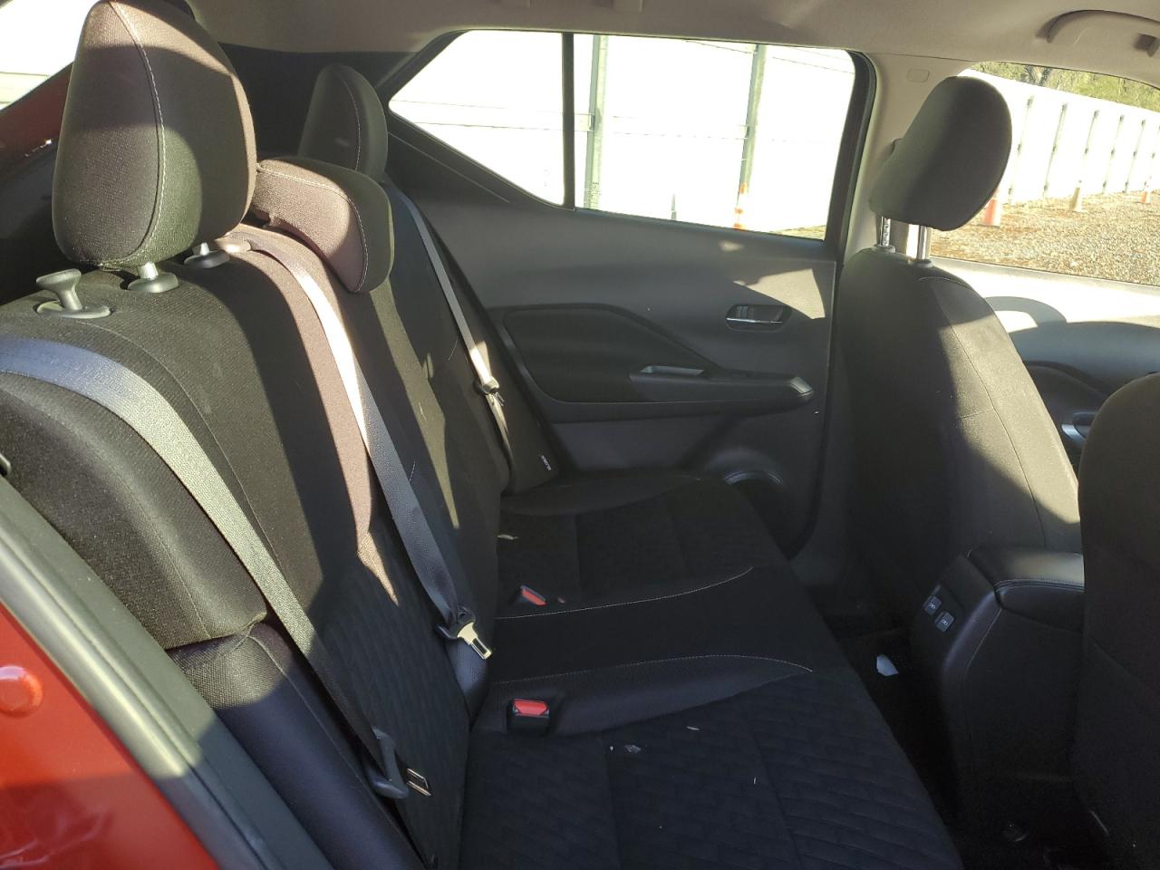 2022 Nissan Kicks - Image 11
