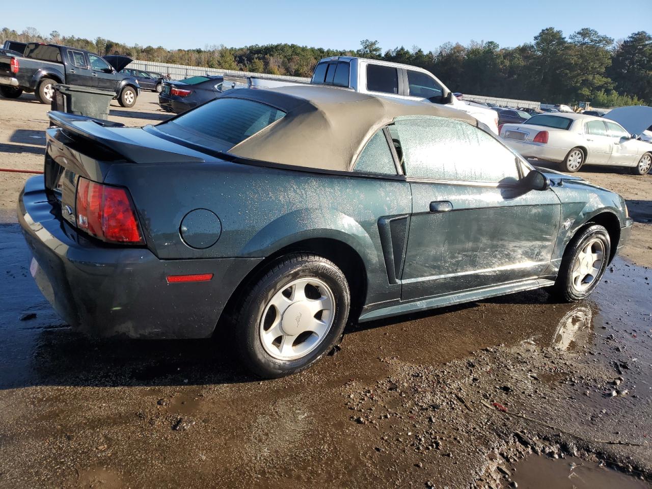 1999 Ford Mustang - Image 3