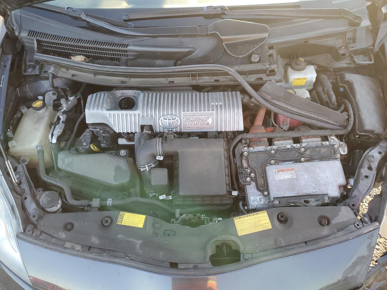 2012 Toyota Prius - Image 13