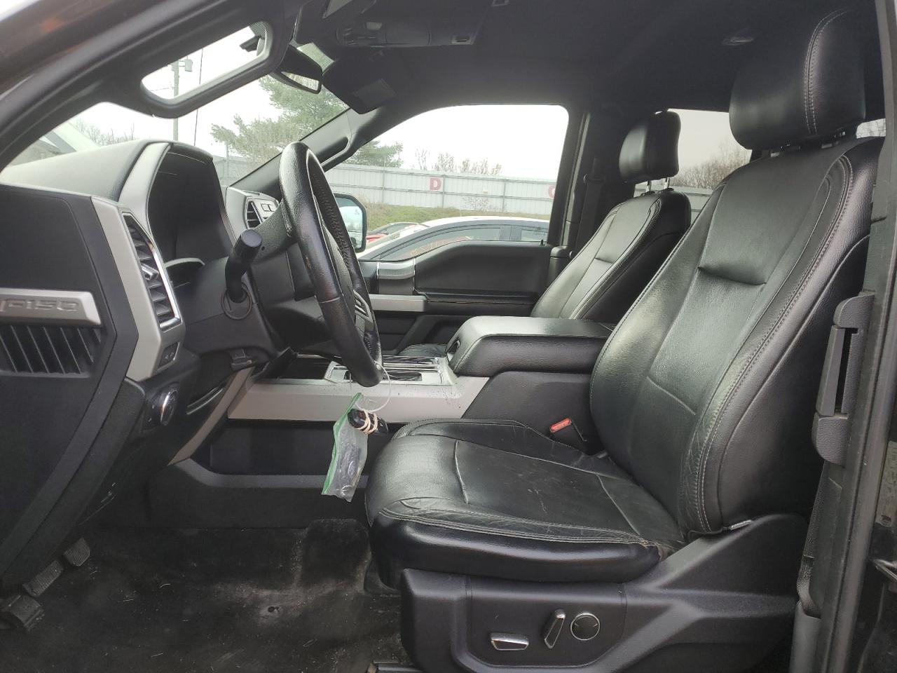 2015 Ford F-150 - Image 7