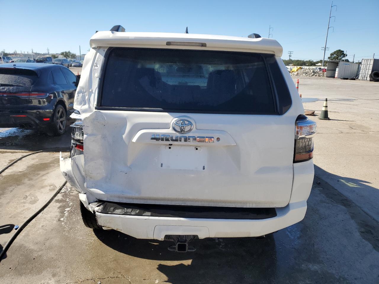 VIN JTEBU5JR2K5662686 2019 TOYOTA 4RUNNER no.6