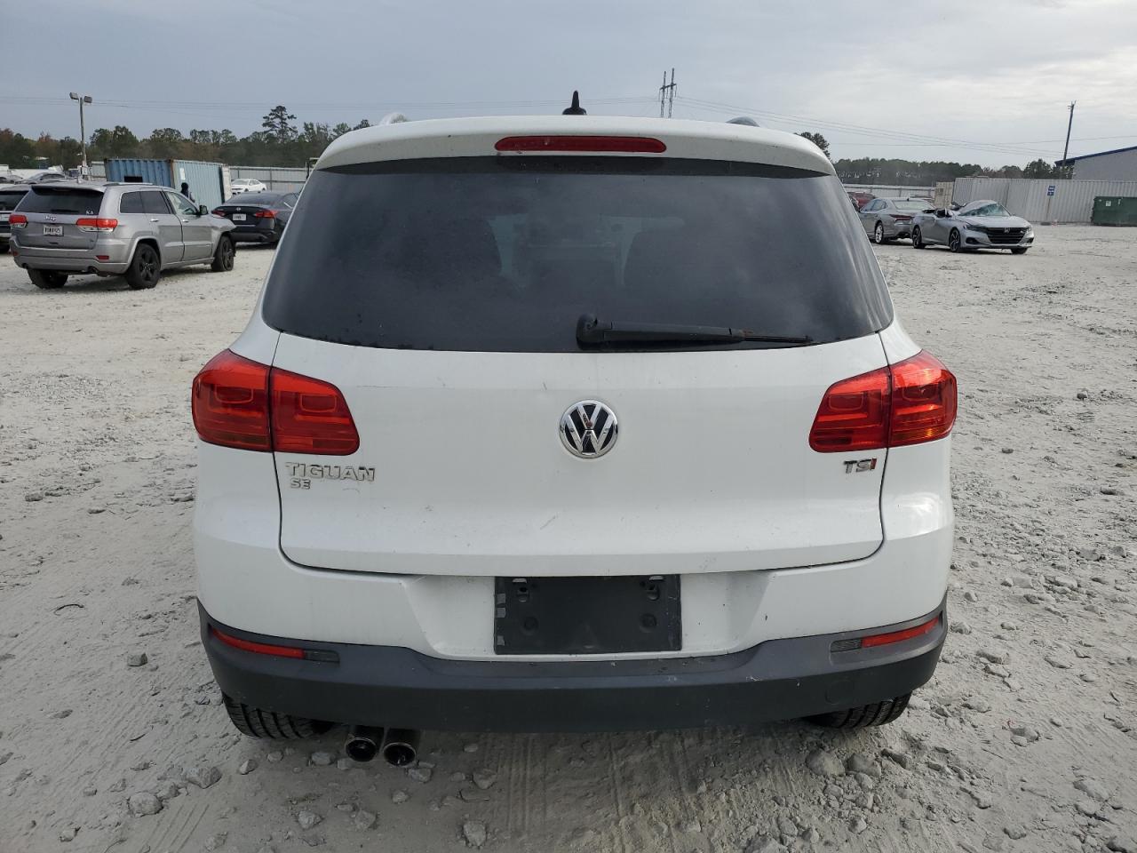 2016 Volkswagen Tiguan S VIN: WVGAV7AX1GK000304 Lot: 78679714