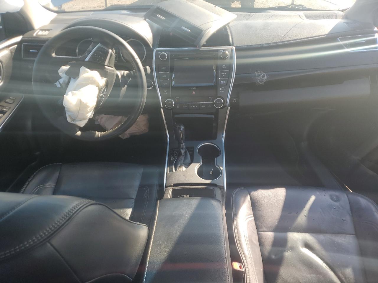 2017 Toyota Camry - Image 8