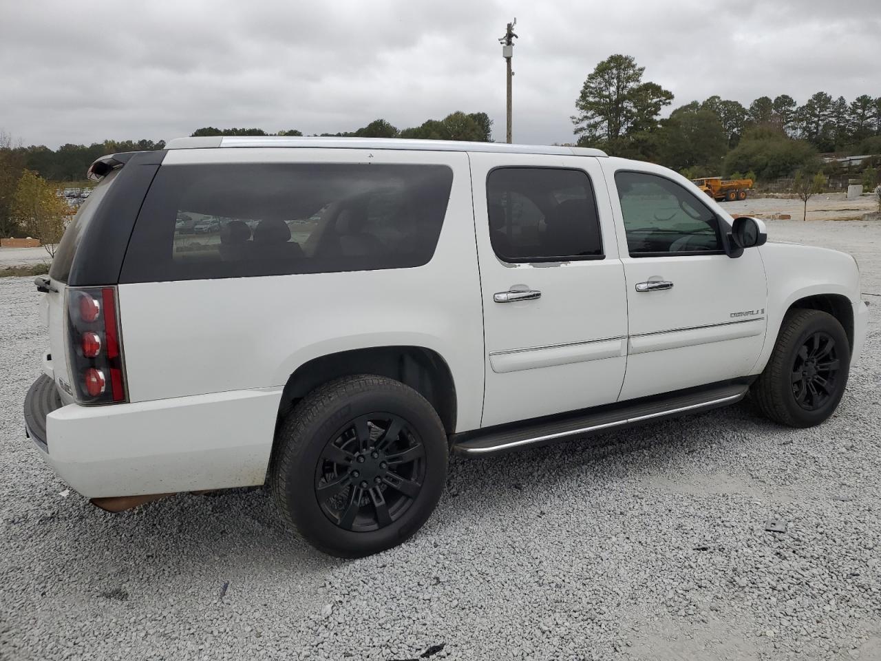 2007 GMC Yukon Xl Denali VIN: 1GKFK66817J264941 Lot: 79430584