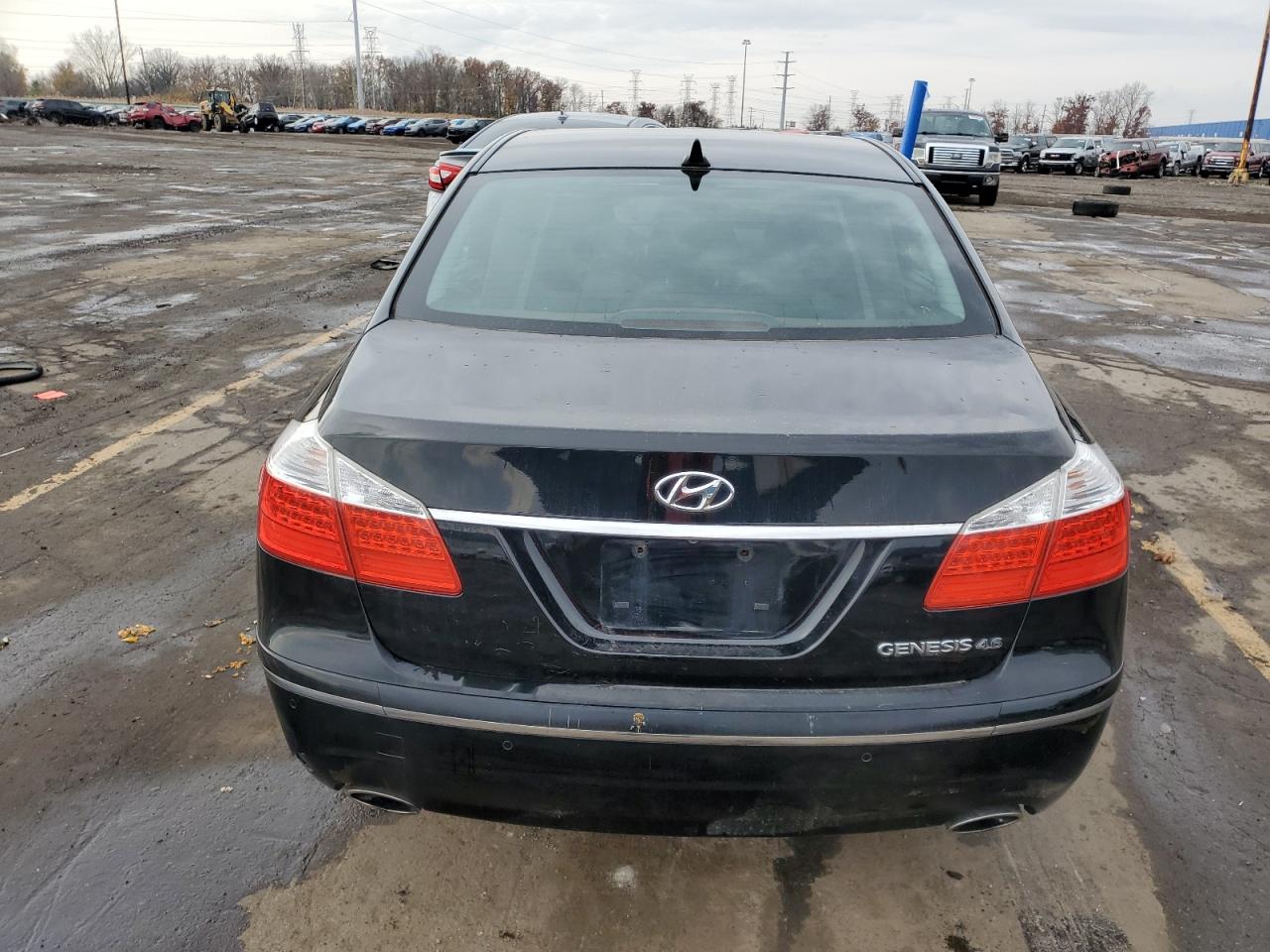 2009 Hyundai Genesis 4.6L VIN: KMHGC46FX9U058451 Lot: 78472634