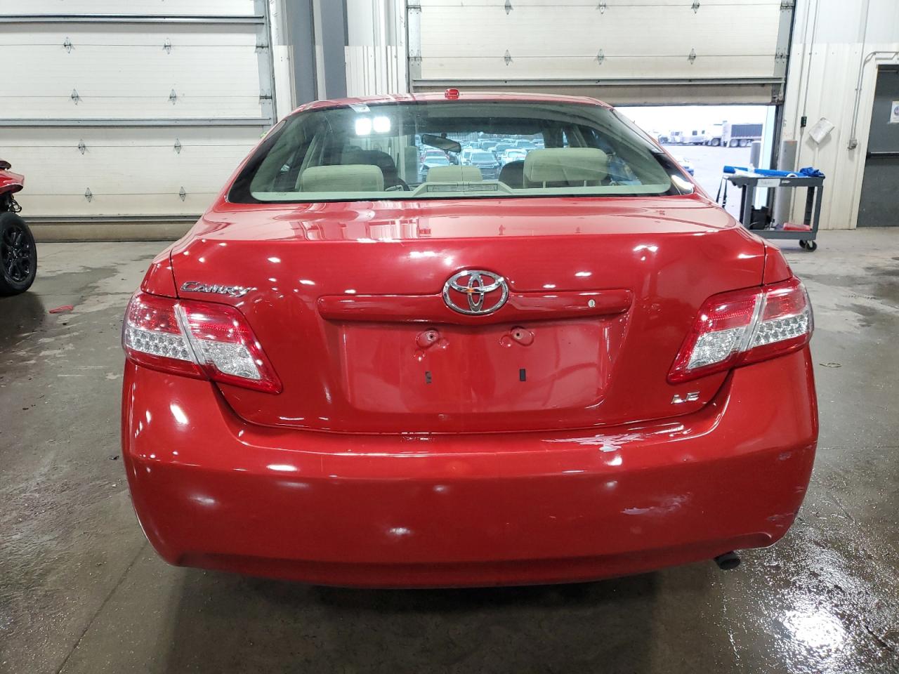 2011 Toyota Camry - Image 6