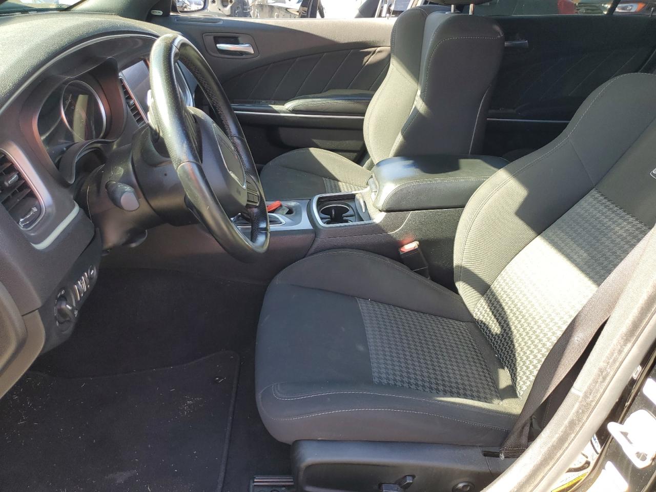 2020 Dodge Charger - Image 7