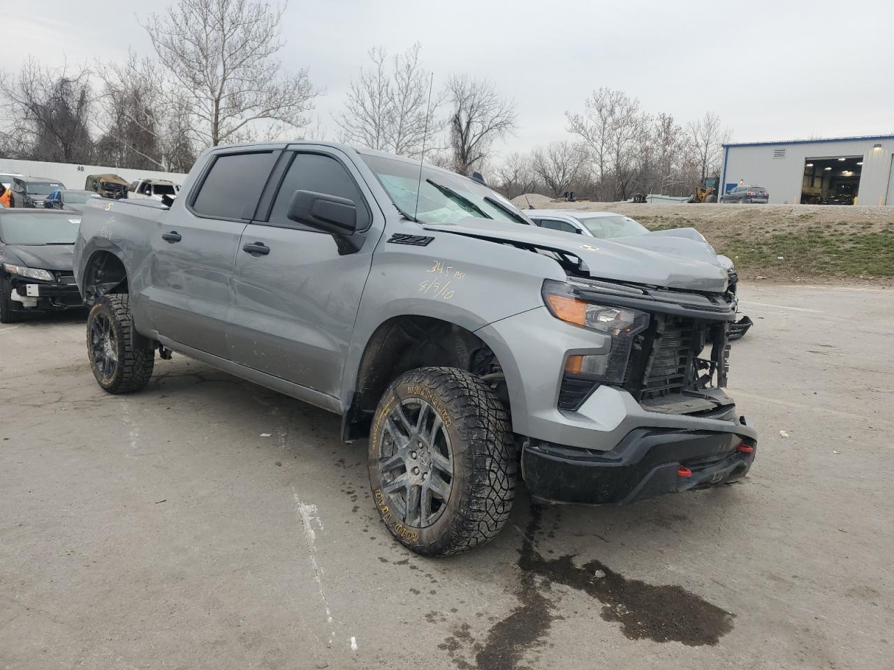 2023 Chevrolet Silverado - Image 4