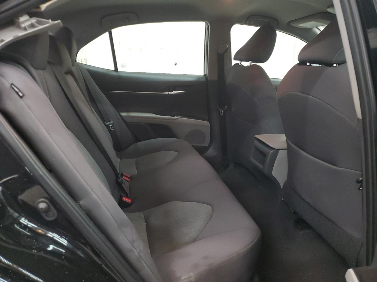 2021 Toyota Camry - Image 10