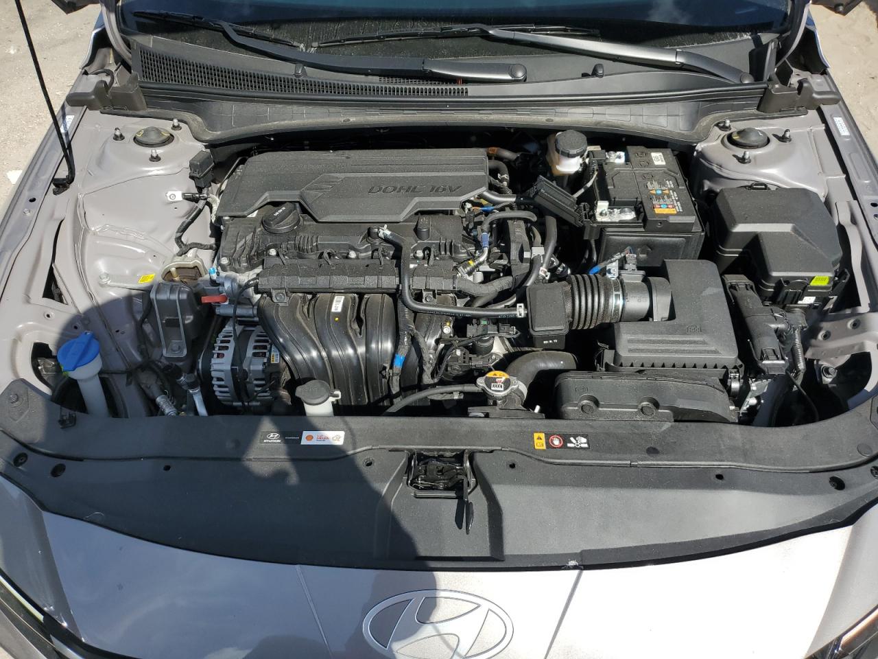 2024 Hyundai Elantra - Image 11