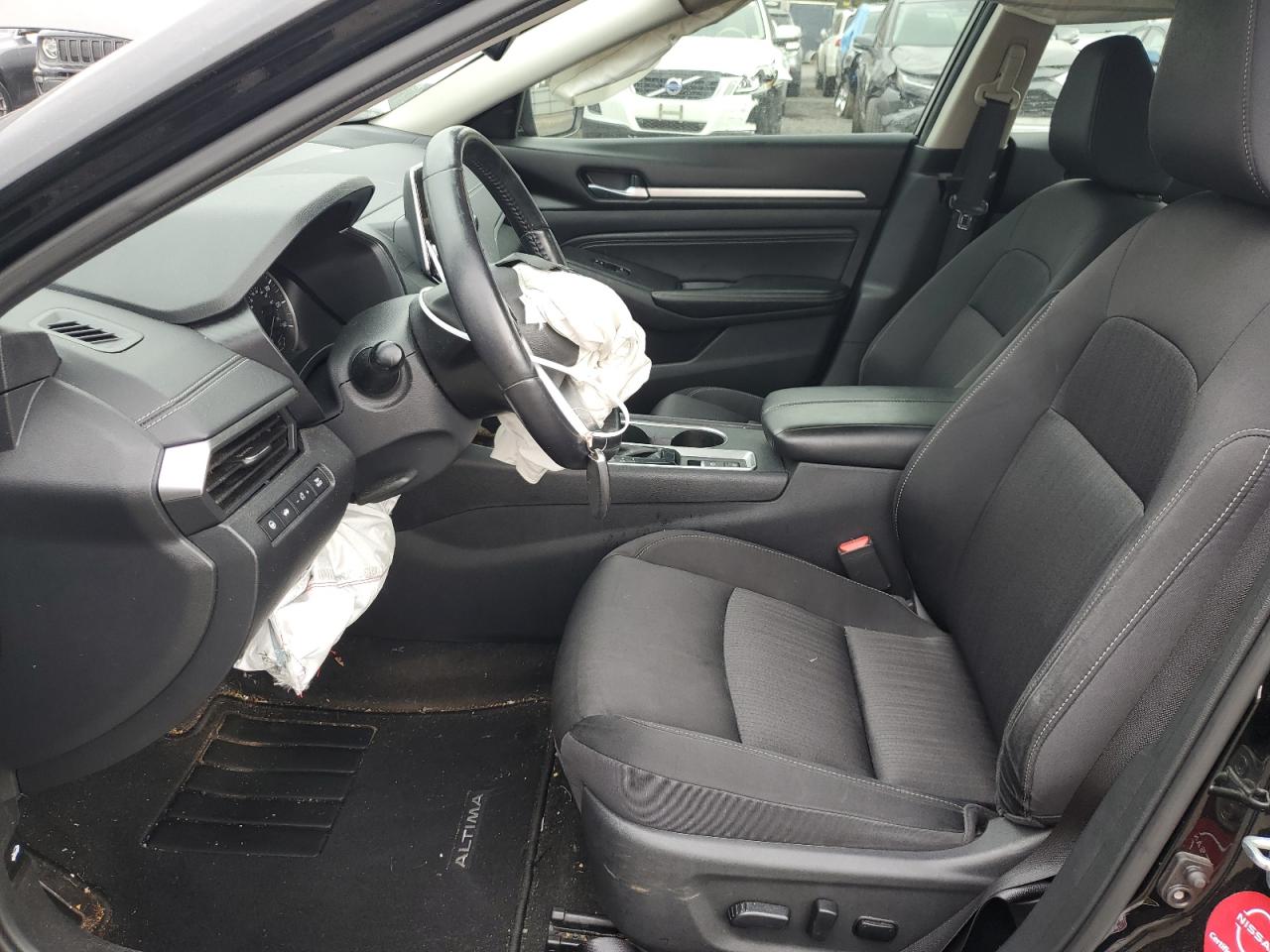 2019 Nissan Altima - Image 7