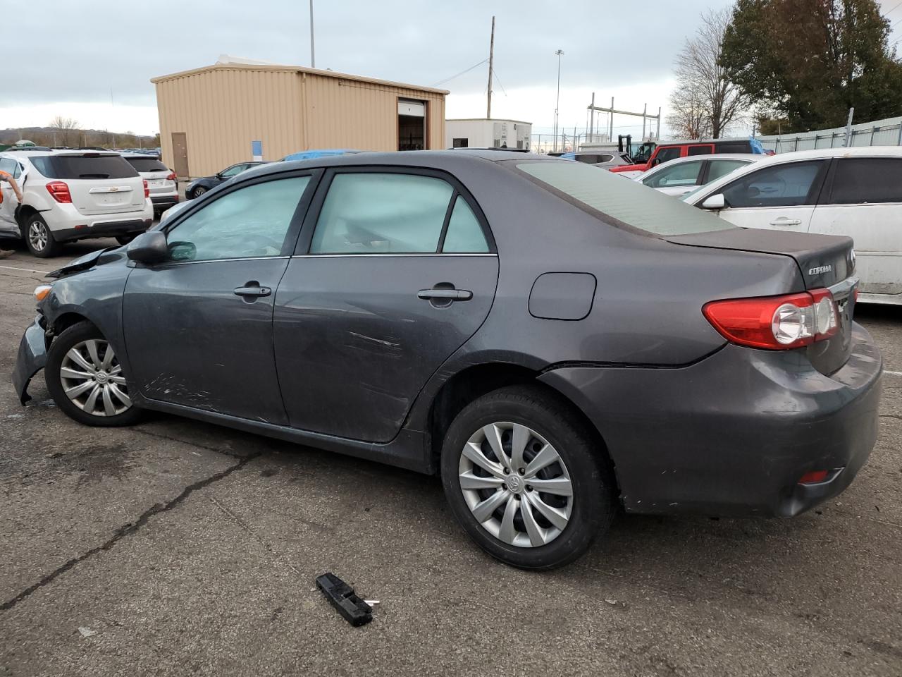 VIN 5YFBU4EE4DP175338 2013 TOYOTA COROLLA no.2