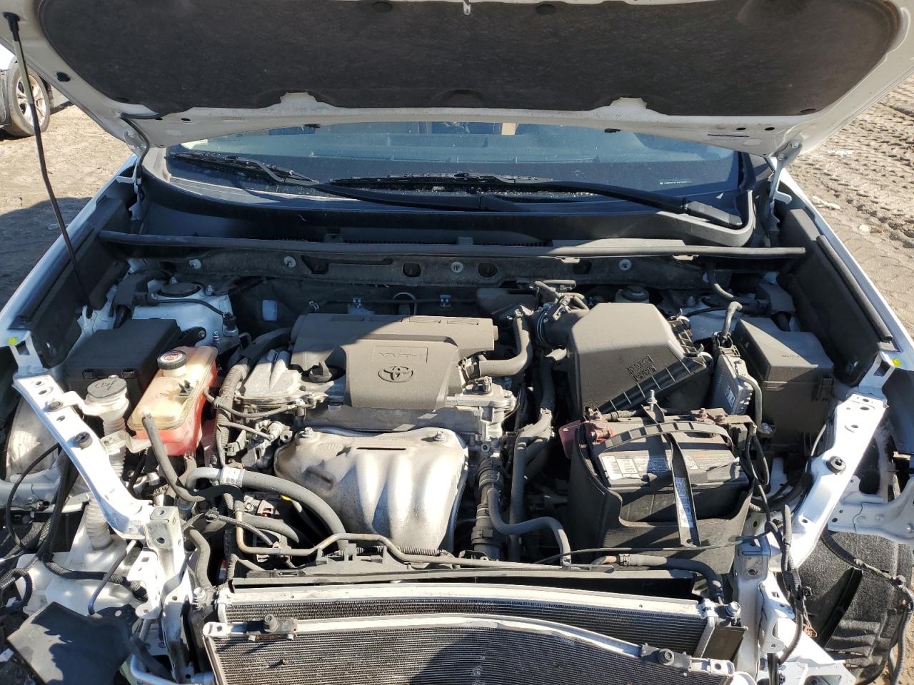 2018 Toyota RAV 4 - Image 11