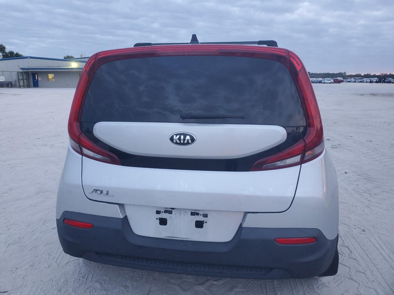 2021 Kia Soul Lx VIN: KNDJ23AU6M7761761 Lot: 81571374