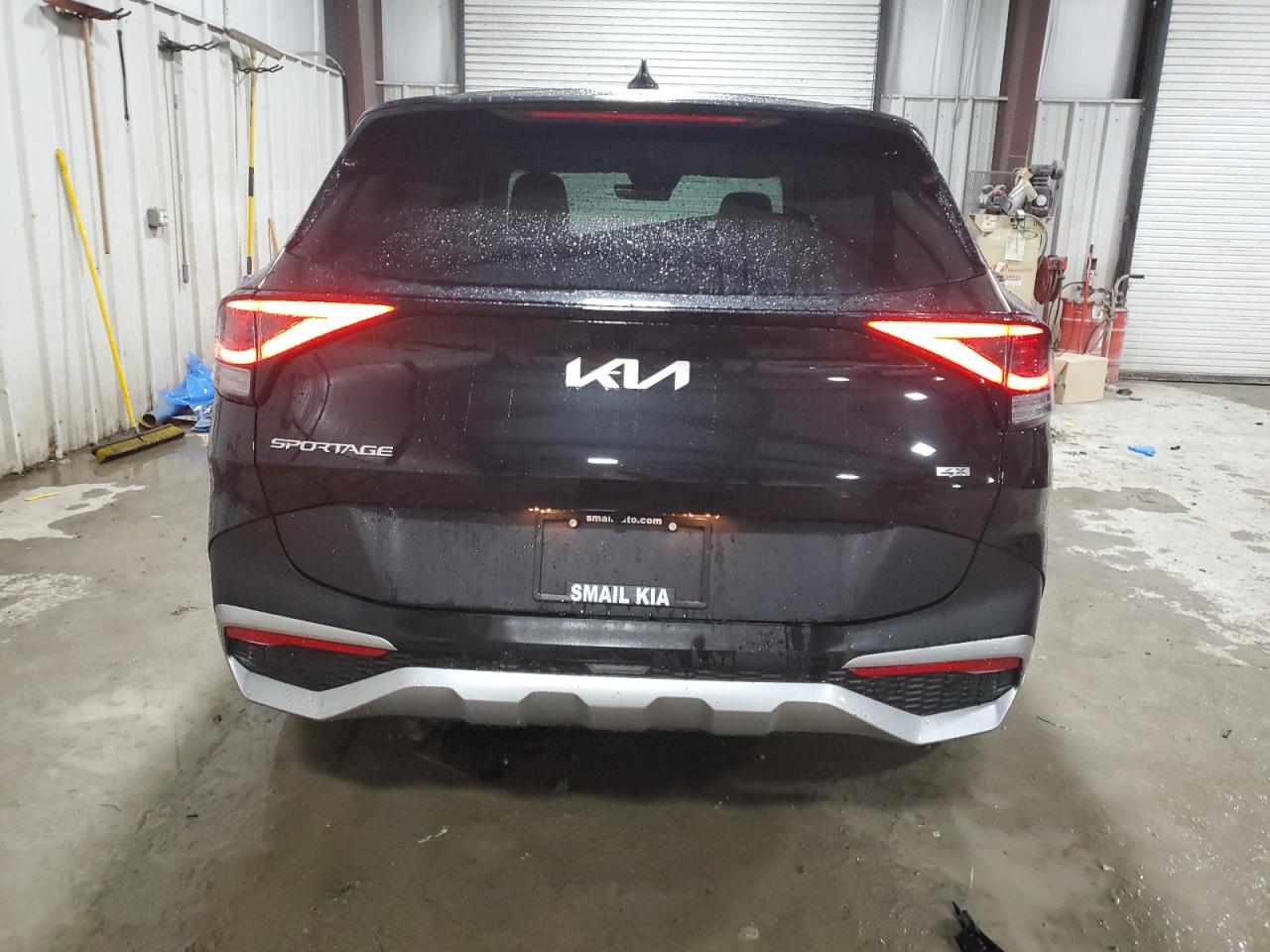 2024 Kia Sportage - Image 6